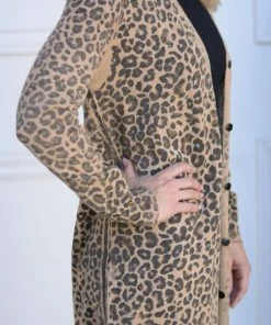 Elan women Rue Leopard Cardigan in Leopard -Elan Online Shop de31a2a304bb4b018a9e3dcb57d20d03 1080x