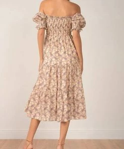 Elan women PUFF SLEEVE PAISLEY MAXI DRESS in Natural -Elan Online Shop f2608d2eb2b04650b3e77468db561736 1080x